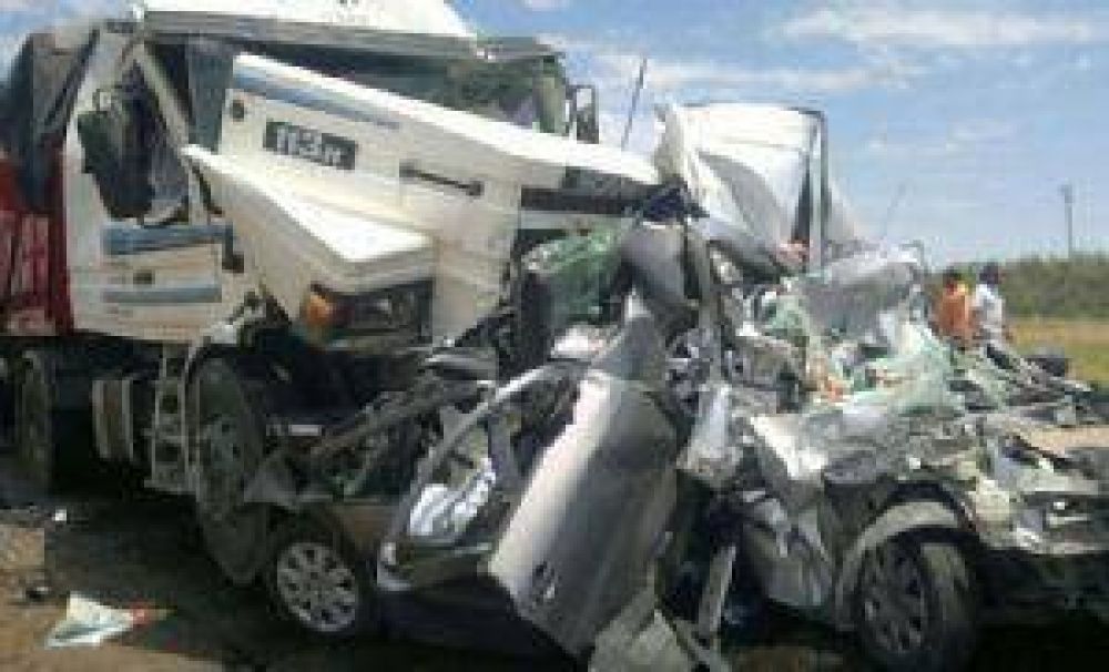 Ruta 34: Un choque m�ltiple dej� 6 muertos, 2 de ellos son ni�os