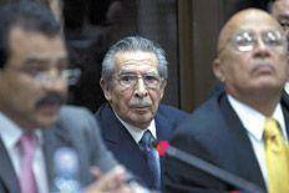 Mandan a juicio a R�os Montt