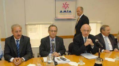 Timerman: �Es un acto de mala fe decir que cedemos soberan�a�
