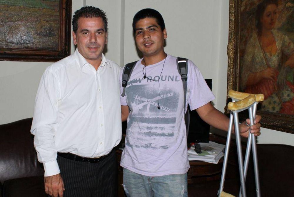 Ritondo con un sobreviviente de Once