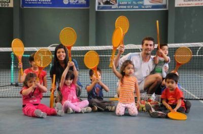 El tenis como soporte para los ni�os