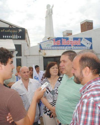 �Pepe� San Martin satisfecho por el acuerdo alcanzado entre gastron�micos y concesionarios de �El Mirador�