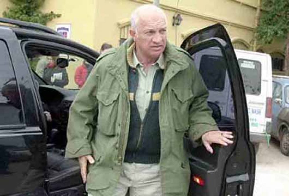 Rico ya pidi� una banca
