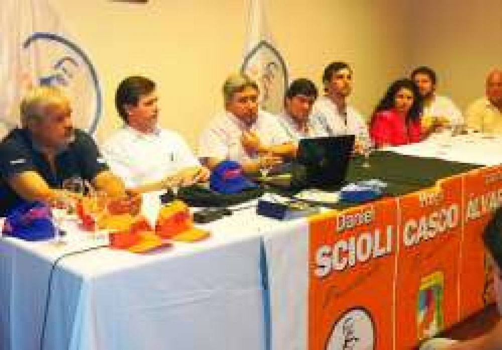 �La Juan Domingo� conform� el bloque Regional del Litoral