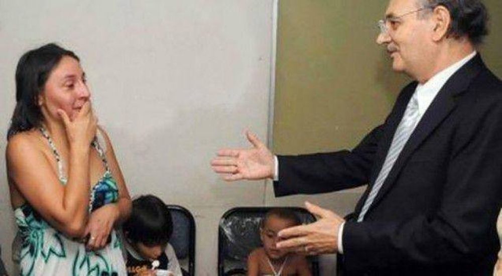 Evolucionan bien los ni�os que recibieron implantes cocleares