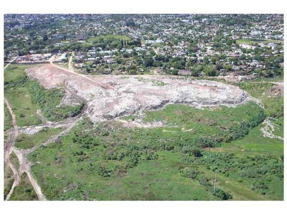 Denuncian el crecimiento de un basural paralelo en el Volcadero