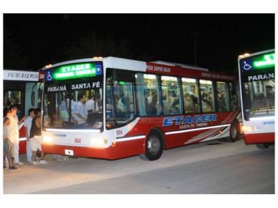 Cambiar� el recorrido del servicio de colectivo que une Paran� con Santa Fe