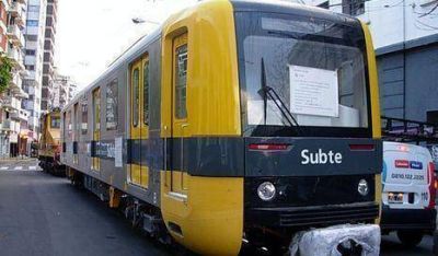 Lanzan plan para renovar vagones de subte