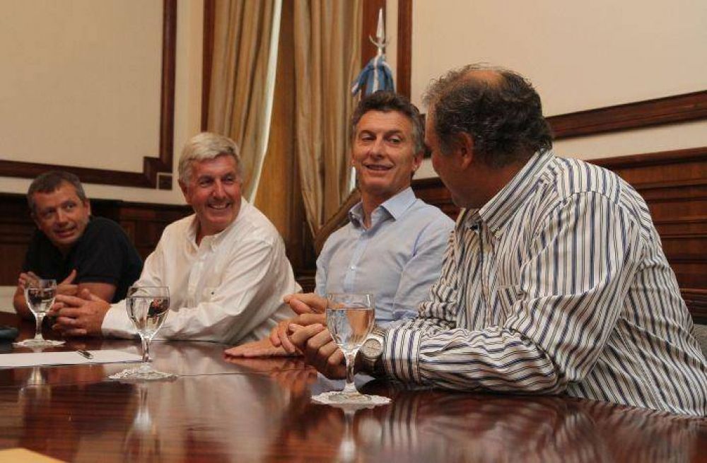 Macri firm� un convenio que beneficia a Venado Tuerto