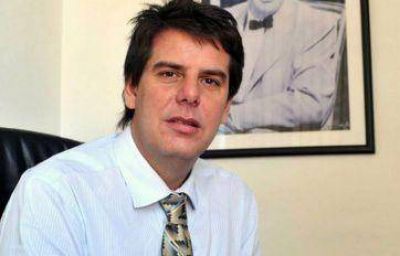 Gonzalo Atanasof pas� al frente