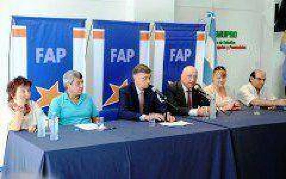 �El narcotr�fico no se combate imputando responsabilidades�