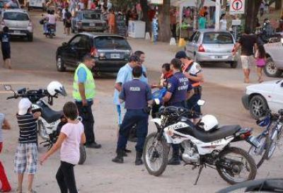 La Polic�a incrementa la vigilancia en el balneario de R�o Tercero.