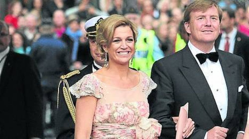 Alfons�n, un ex presidente casamentero: �Esa chica se cas� gracias a m�