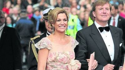 Alfons�n, un ex presidente casamentero: �Esa chica se cas� gracias a m�