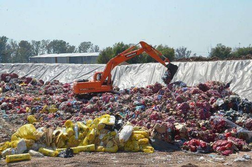 Clausuran f�brica que enterraba residuos sin tener habilitaci�n