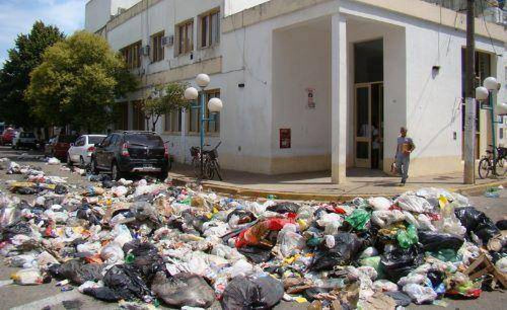 Se normaliza el conflicto con los recolectores de basura en General Rodriguez