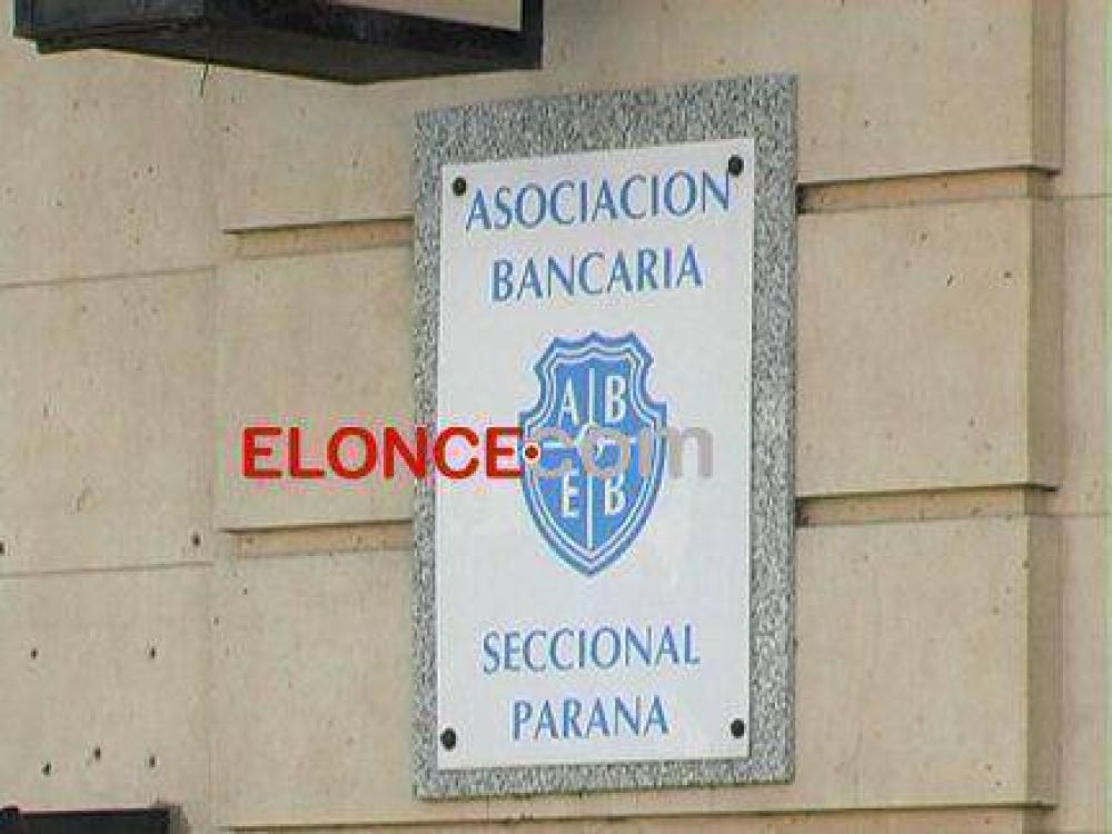 Bancarios contin�an negociaciones con las c�maras empresarias a la espera de las paritarias 