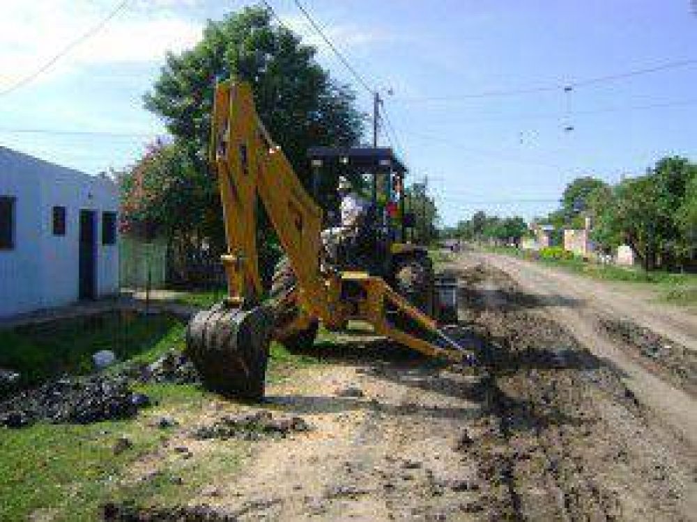 Servicios P�blicos de la Municipalidad trabaja en varios barrios de la ciudad