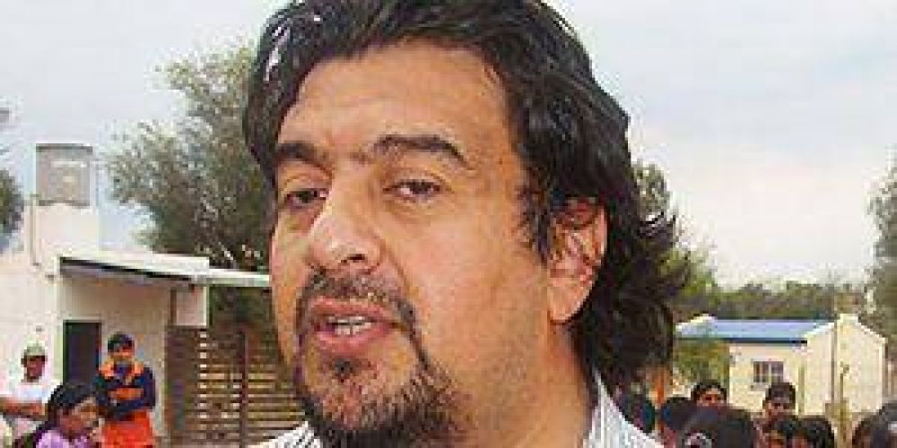 Denuncia: Respaldo oficial a Insfr�n