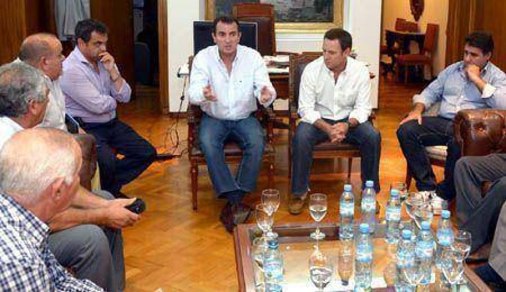 El Gobierno de Mendoza trabaja para erradicar la violencia de las canchas de f�tbol