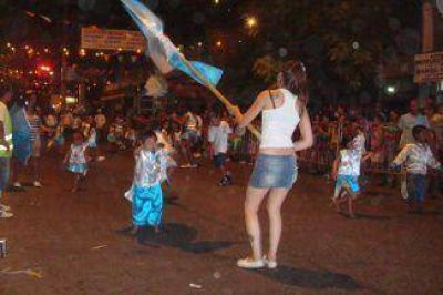 Comenz� la alegr�a del Carnaval en la ciudad