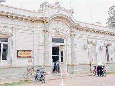 Denuncian extra�o brote en hospital de Carmen de Areco