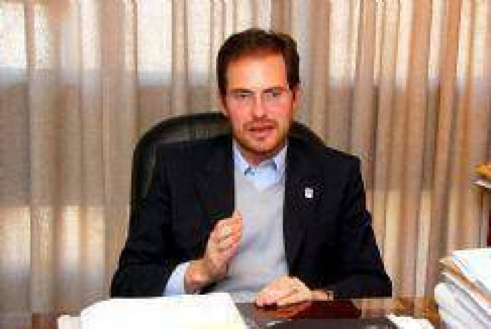 Mart�n Gill: �Es un golpe a la comunidad universitaria�