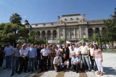 Bonfatti no quiere movidas pol�ticas