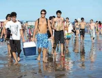 Detectan unas 500 heladeras con alcohol en un balneario del Sur