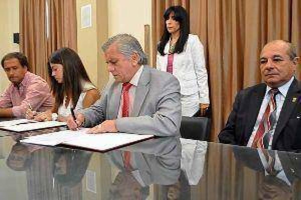 La comuna dar� inicio a obras de pavimentaci�n y desag�e en la capital