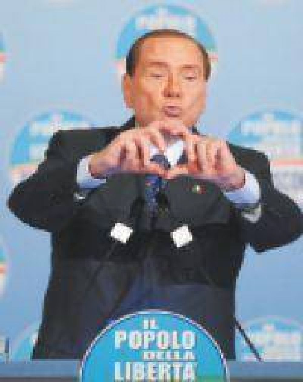 Italia: El f�tbol se mete en la campa�a