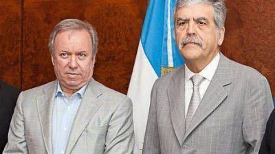 Peralta acus� a De Vido de actuar como "interventor" K de Santa Cruz