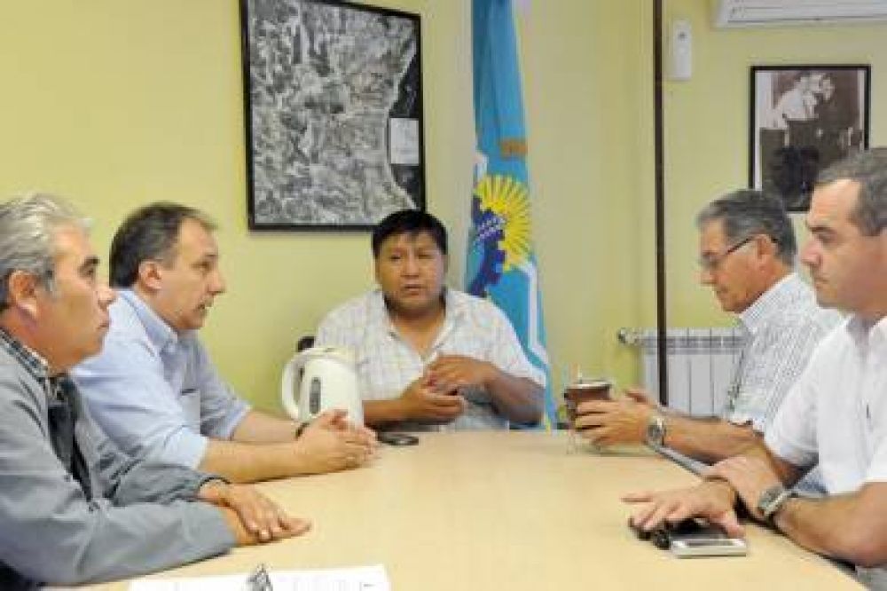 Sindicato y Petrominera destacan la posibilidad de volver a la exploraci�n profunda