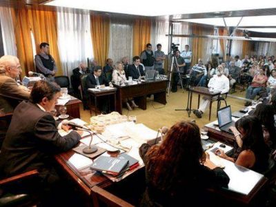 Tras la feria judicial, contin�an 10 juicios orales por delitos de lesa humanidad