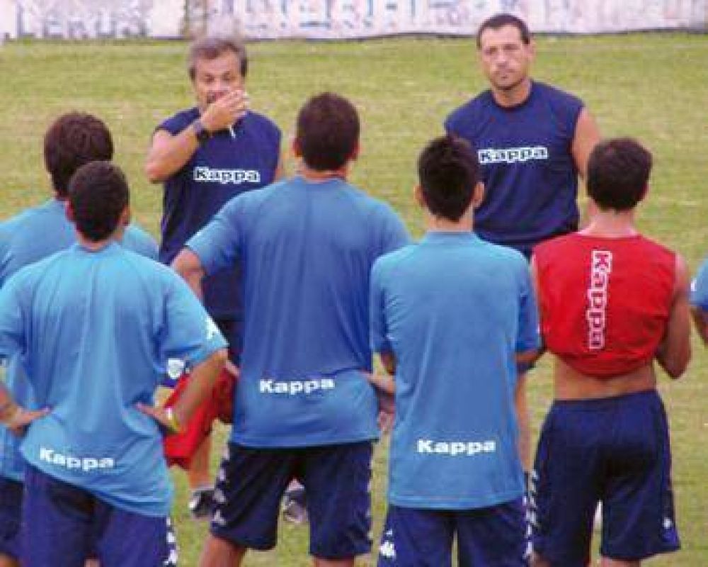 Hilario Bravi volvi� a Gimnasia y ya tuvo su primera pr�ctica