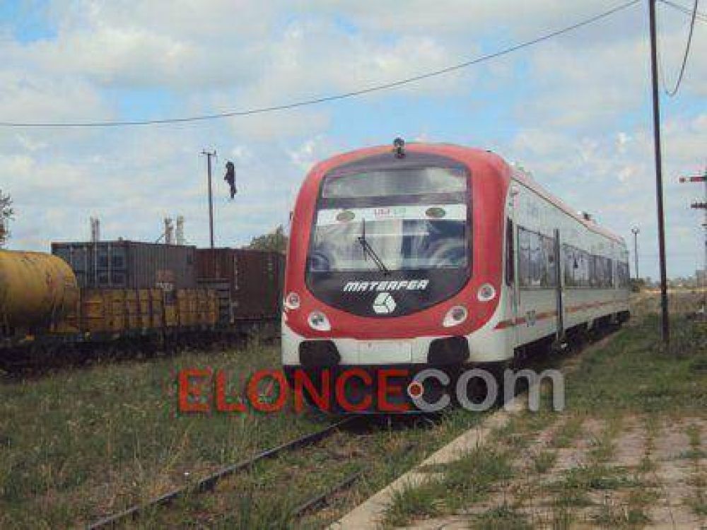 Tras estar suspendidos durante enero, se reanuda el servicio de trenes desde Paran�