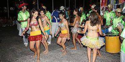 Comienzan esta noche los corsos barriales y populares formose�os
