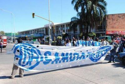 Trabajadores de la sanidad hablan de una lista de reclamos para este a�o