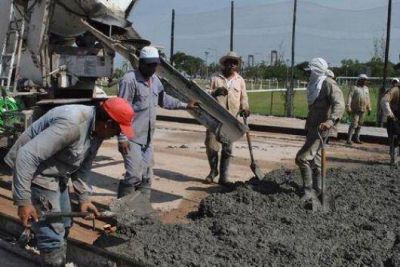 Contin�an las obras en la avenida que unir� Costanera Sur y Teniente Ib��ez