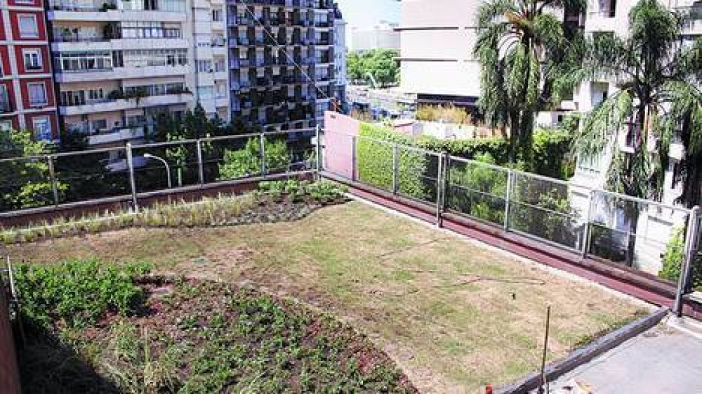 Bajarn el ABL a edificios que construyan terrazas verdes