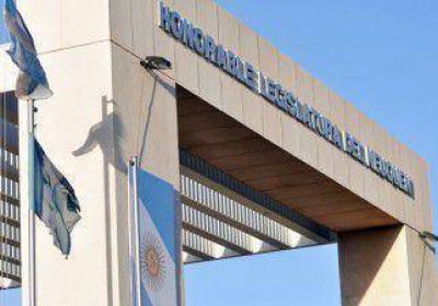 Gastan $2 millones para renovar los veh�culos de los diputados 