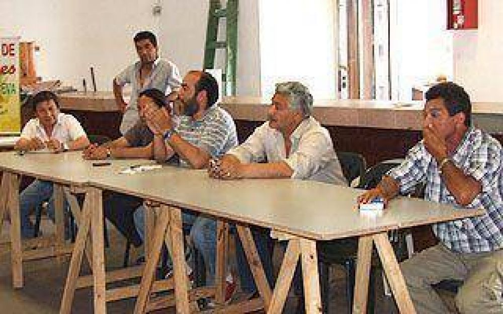 Municipales reclamar�n un aumento salarial del 47%
