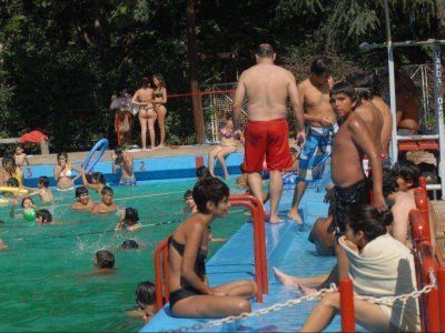 El feriado se prest� para darse un �chapuz�n�