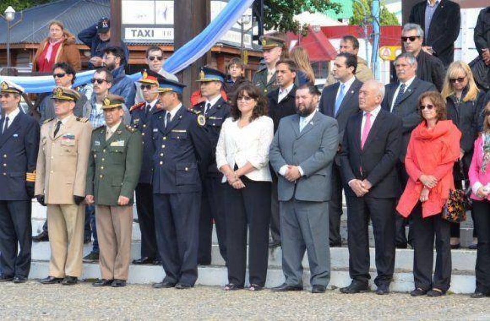 Realizaron en Ushuaia acto por el bicentenario de la Asamblea del A�o XIII