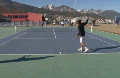 Muestra de alumnos de la Escuela Municipal de Tenis