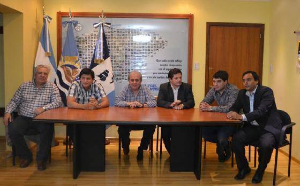 Llegan camiones sanitarios del Ministerio de Salud de la Naci�n