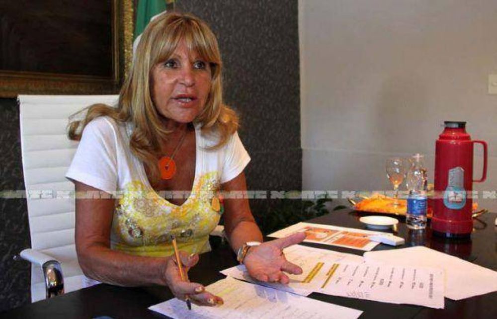 Ayala dice que la desaceleraci�n econ�mica afectar� la coparticipaci�n y los fondos de la soja