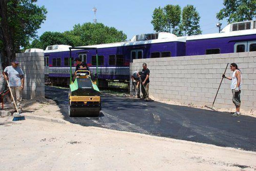 Renuevan el acceso vehicular del predio anexo a la Estaci�n Victoria