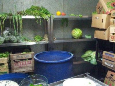 Clausuran el tenedor libre Las Tinajas por faltas serias en higiene y seguridad