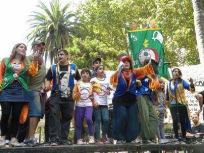 Voces creando futuro desde el pasado